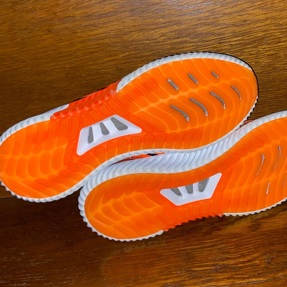Adidas Nemezix “solar orange”  size 11 1/12. Near mint condition. - Picture 9 of 9